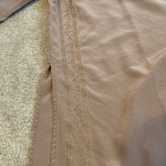 Taupe Mimi Maternity 100% Silk Blouse with Wide Sleeves and Decorative Design M - Picture 6 of 16